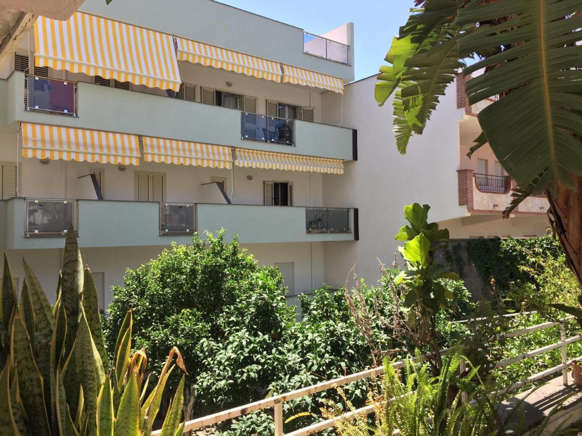 Le Zagare Apartments SantʼAlessio Siculo 외부 사진